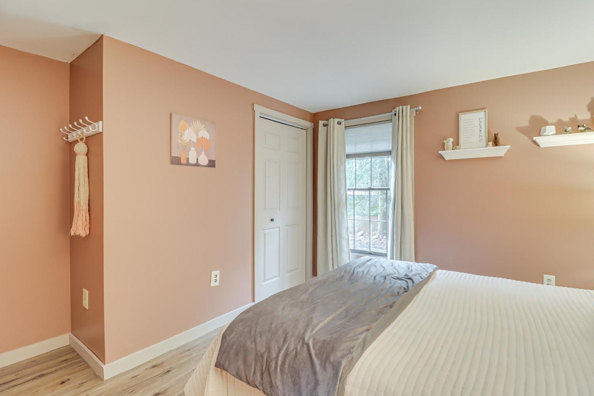 Quaint Jim Thorpe Cabin Retreat, Walk To Beach! Eksteriør bilde