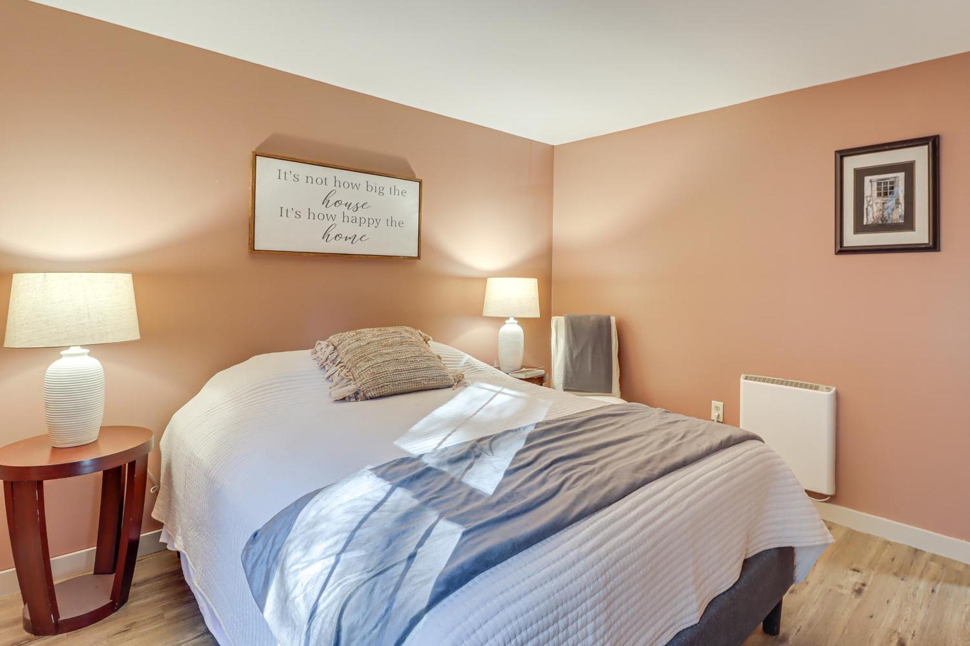 Quaint Jim Thorpe Cabin Retreat, Walk To Beach! Eksteriør bilde